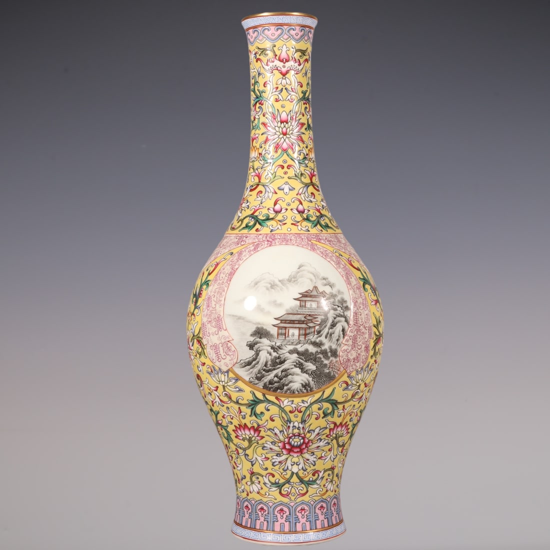 An Exquisite Enamel Lotus Pattern Landscape Pattern Vase: An Exquisite Enamel Lotus Pattern Landscape Pattern Vase Qing Dynasty, China Qianlong Six-character Mark Size:35.6cmx14cm (The Dimensions Of All Batches Are Manually Measured.If You Need More