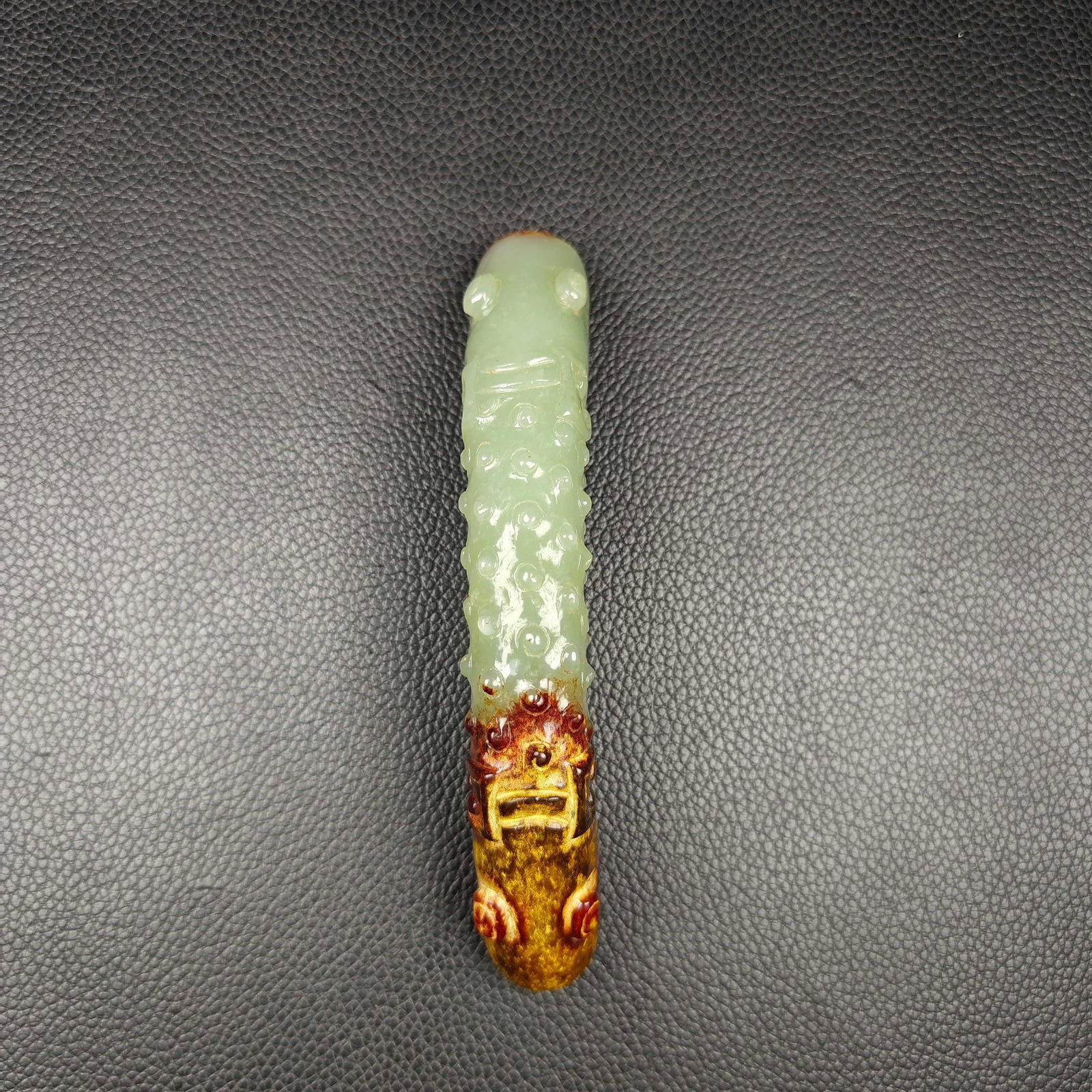 An Exquisite White Jade Ornament - 2