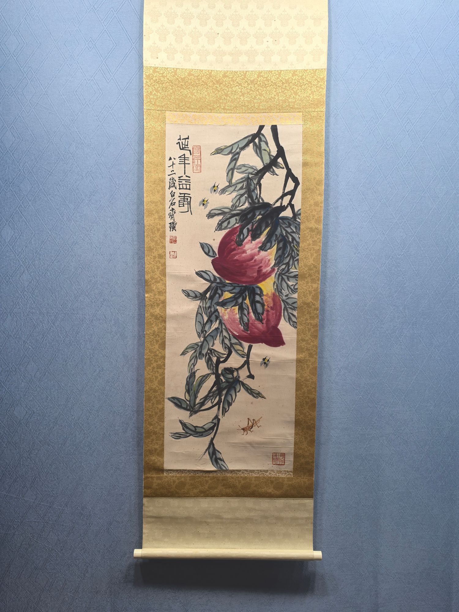 A Chinese Vertical Scroll Ink Painting of Peach on Paper: A Chinese Vertical Scroll Ink Painting of Peach on Paper Qi baishi Size:70.2cmx104.9cm (The Dimensions Of All Batches Are Manually Measured.If You Need More Detailed Information, Please Contact Our Cu