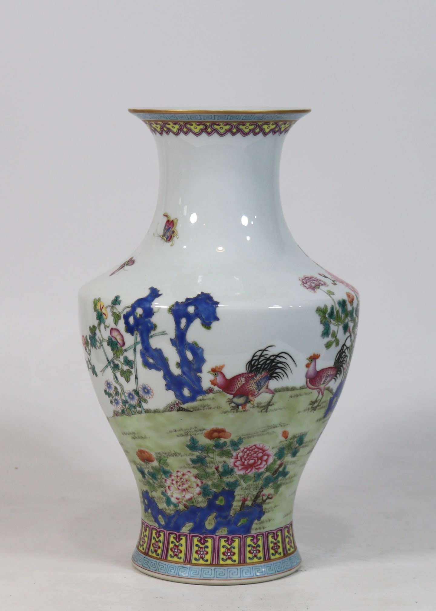 An Exquisite Famille-Rose Flower and Bird Pattern with poem Vase: An Exquisite Famille-Rose Flower and Bird Pattern with poem Vase Qing Dynasty, China Qianlong Six-character Mark Size:31cmx18.5cm (The Dimensions Of All Batches Are Manually Measured.If You Need More 