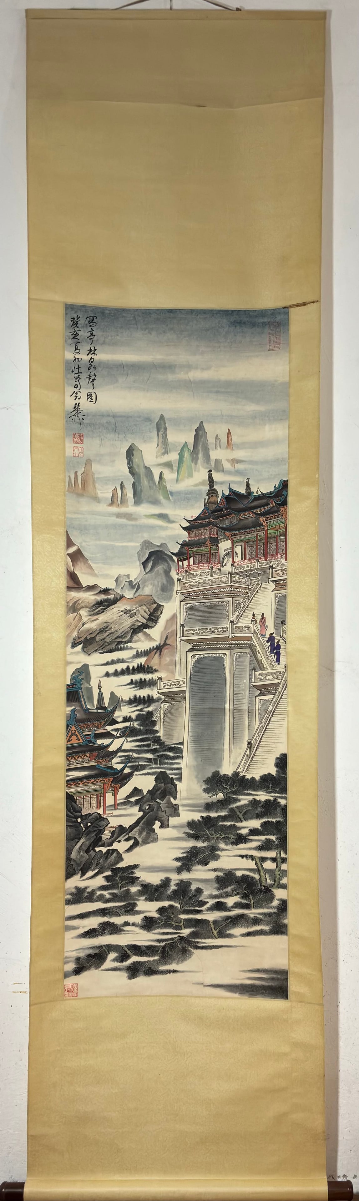 A Chinese Vertical Scroll Ink Painting of Landscape on Paper: A Chinese Vertical Scroll Ink Painting of Landscape on Paper Xie zhiliu Without frame Size:135.5cmx44.5cm (The Dimensions Of All Batches Are Manually Measured.If You Need More Detailed Information, Pl