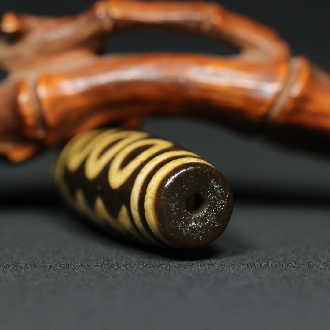 An Exquisite Dzi Bead Pendant - 5