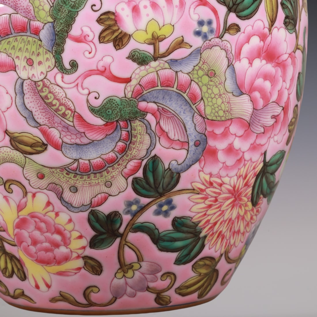 An Exquisite Enamel Lotus Pattern Brush Washer - 4