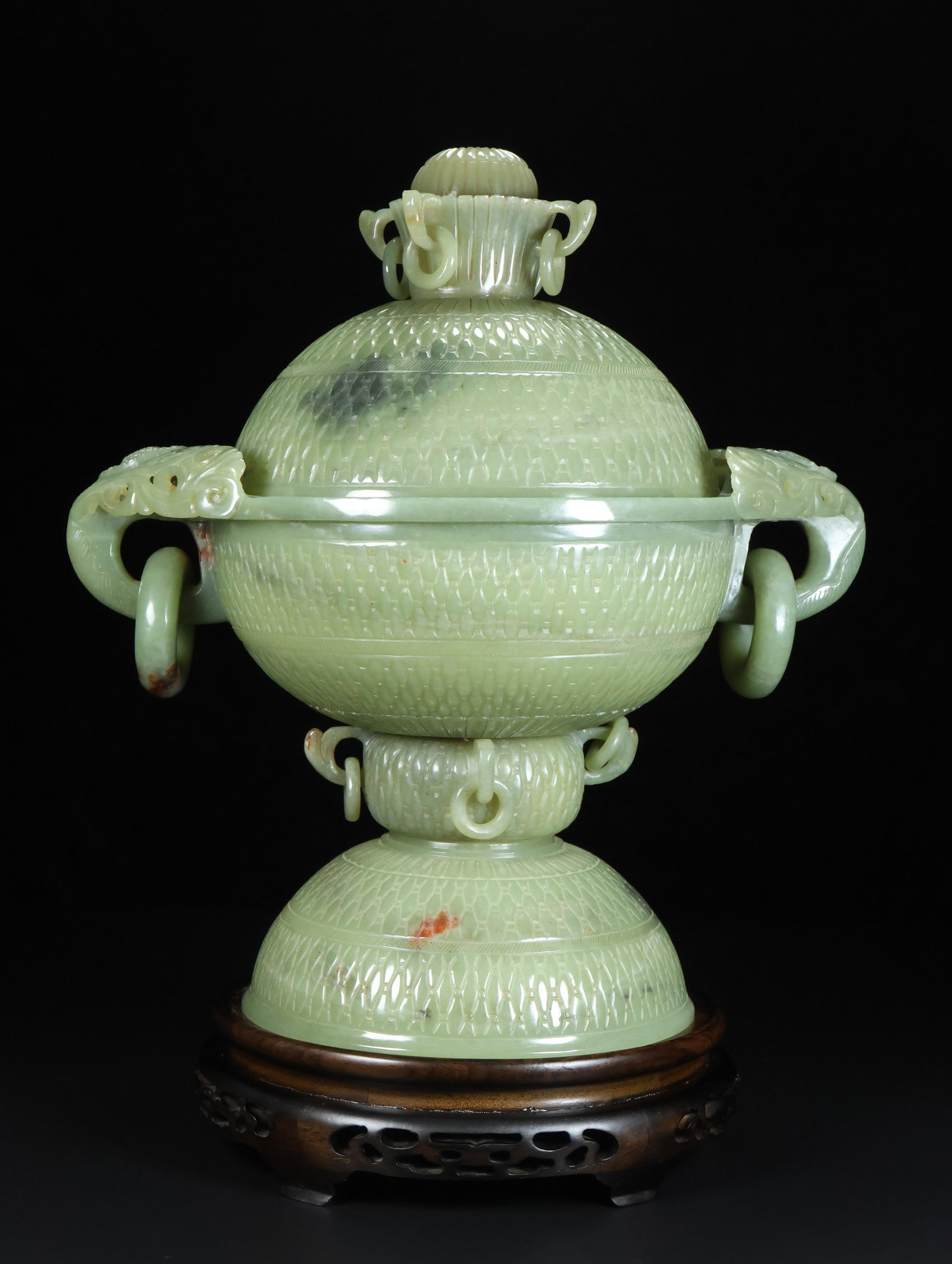 An Exquisite White Jade Double-Ears Censer: An Exquisite White Jade Double-Ears Censer Qing Dynasty, China Size:33cmx31cmx20cm Weight:2179g (The Dimensions Of All Batches Are Manually Measured.If You Need More Detailed Information, Please