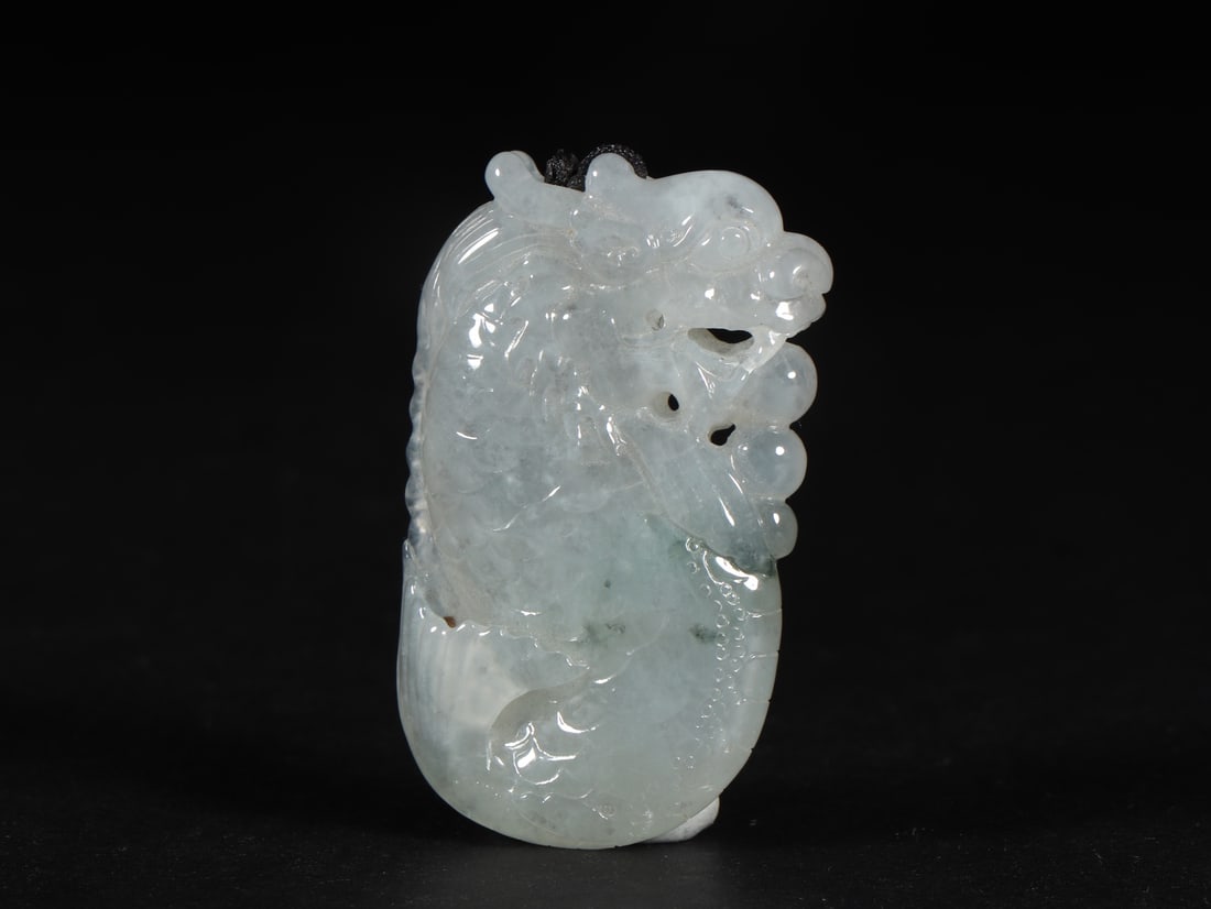 An Exquisite Jadeite Auspicious Beast Pattern Pendant - 4