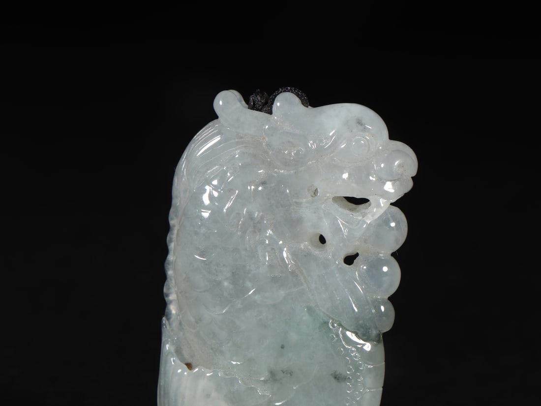 An Exquisite Jadeite Auspicious Beast Pattern Pendant - 5