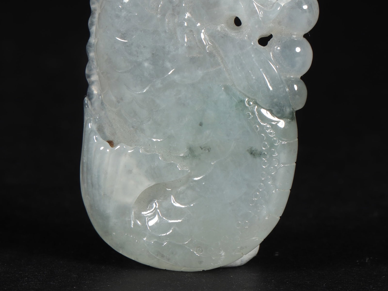 An Exquisite Jadeite Auspicious Beast Pattern Pendant - 6