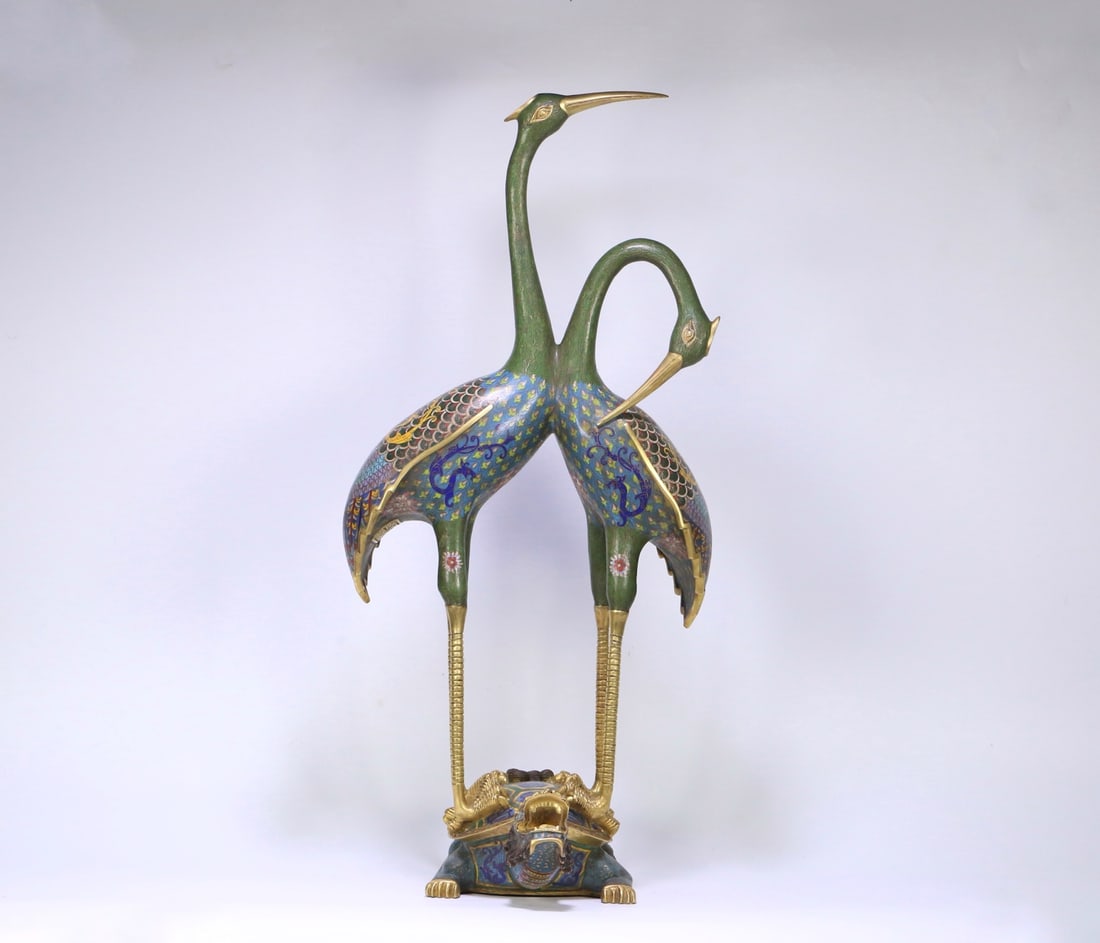 An Exquisite Cloisonne Auspicious Beast Ornament: An Exquisite Cloisonne Auspicious Beast Ornament Qing Dynasty, China Qianlong Four-character Mark Size:65cmx31cmx29cm Weight:9510g (The Dimensions Of All Batches Are Manually Measured.If You Need