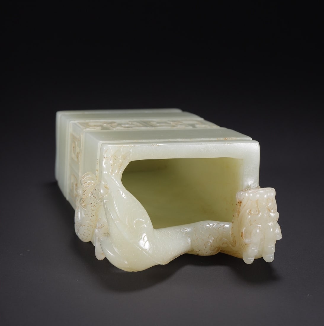 An Exquisite White Jade Dragon Pattern Brush Pot - 6