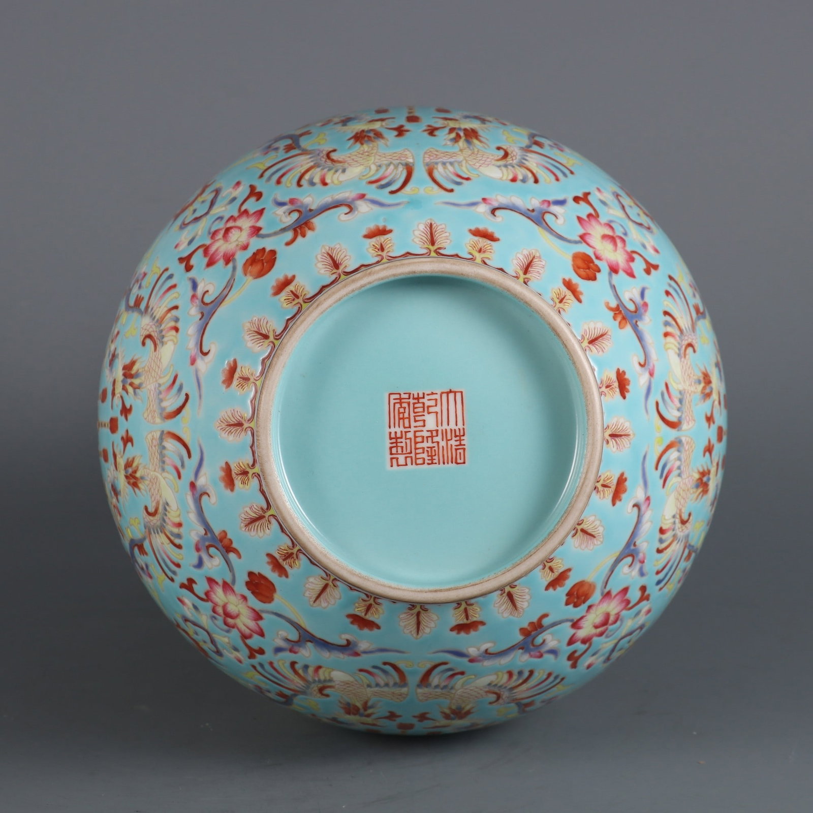 An Exquisite Enamel Lotus Pattern Double-Ears Vase - 9