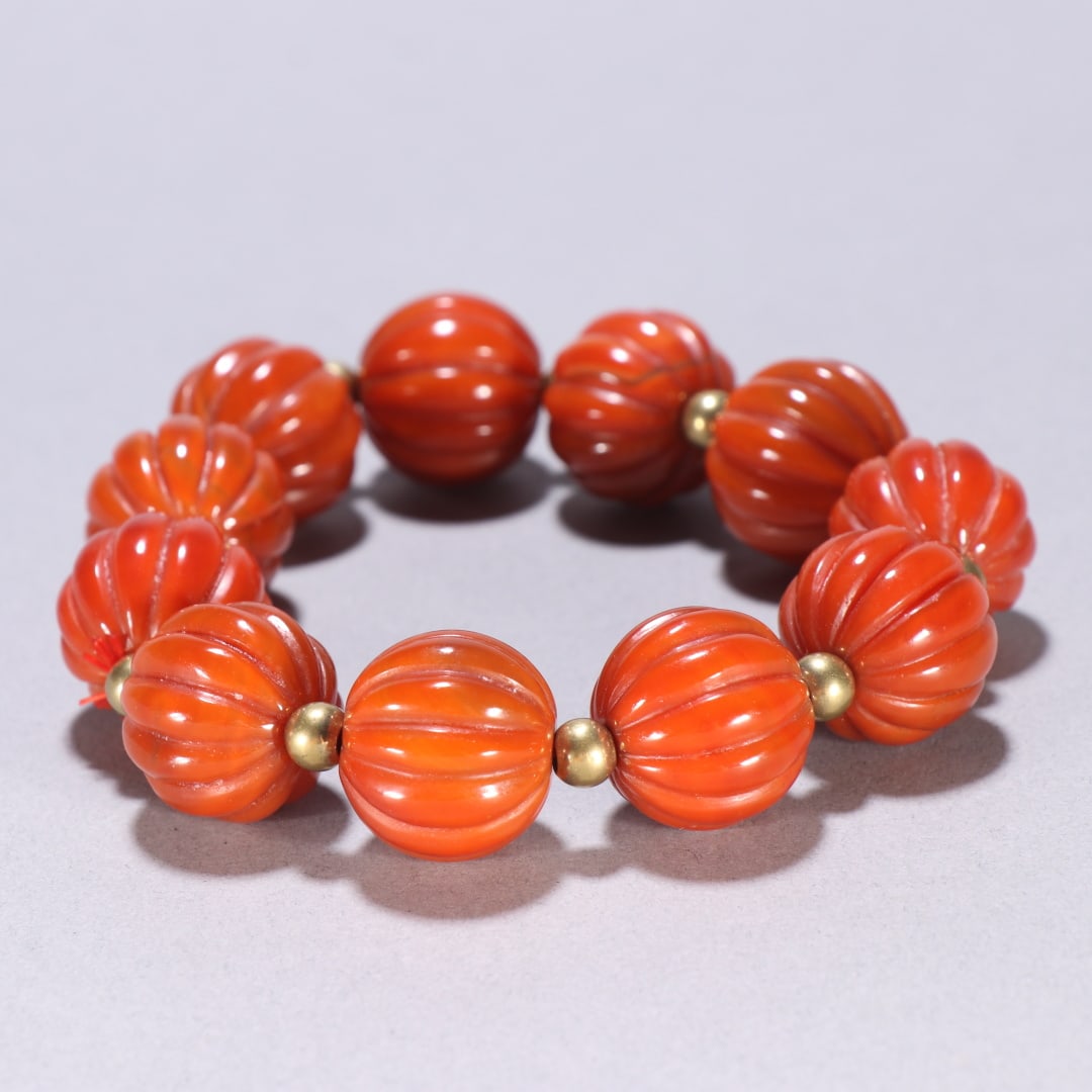 An Exquisite Agate Bracelets - 9