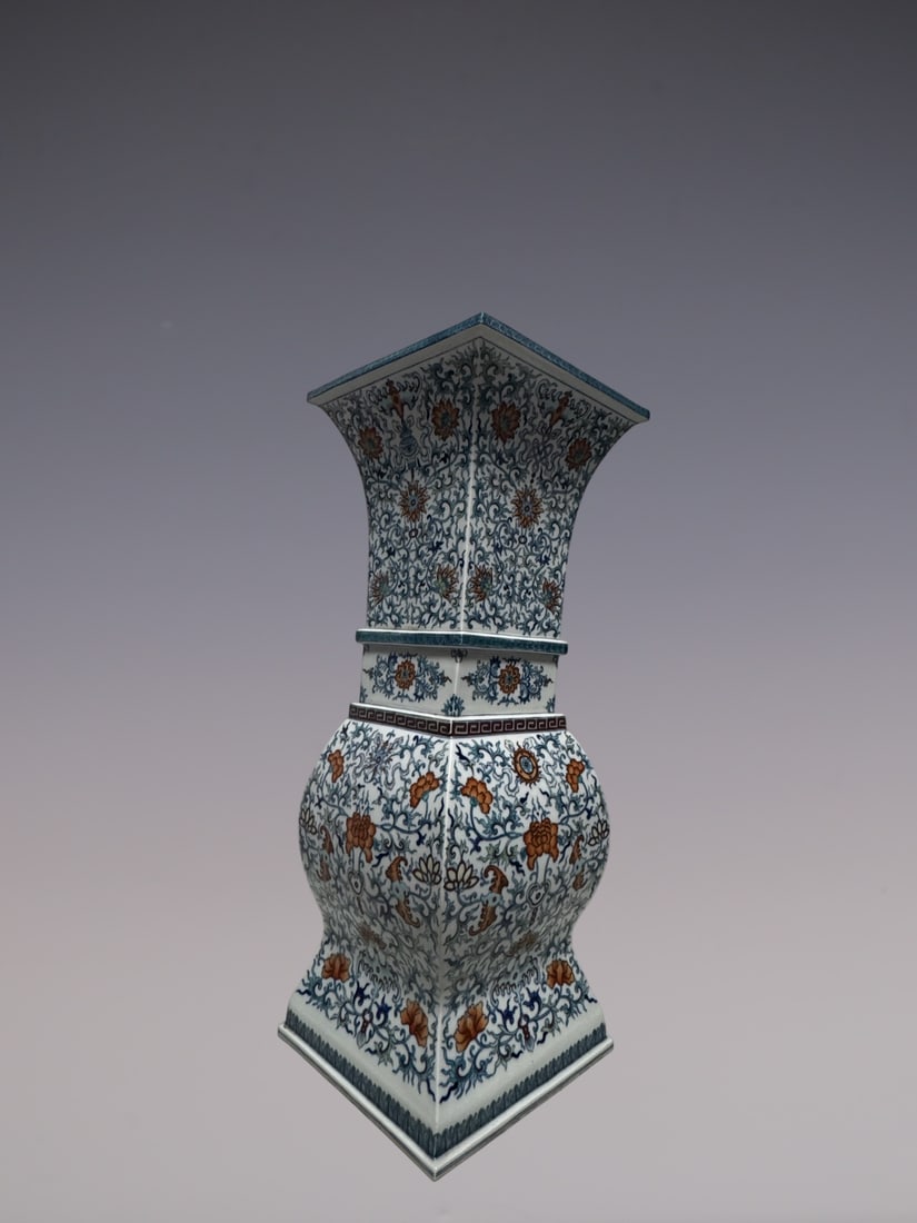 An Exquisite Doucai Lotus Pattern Eight Treasures Pattern Vase - 2