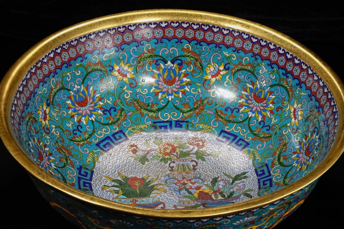 An Exquisite Cloisonne Lotus Pattern Dragon Pattern Bowl - 5