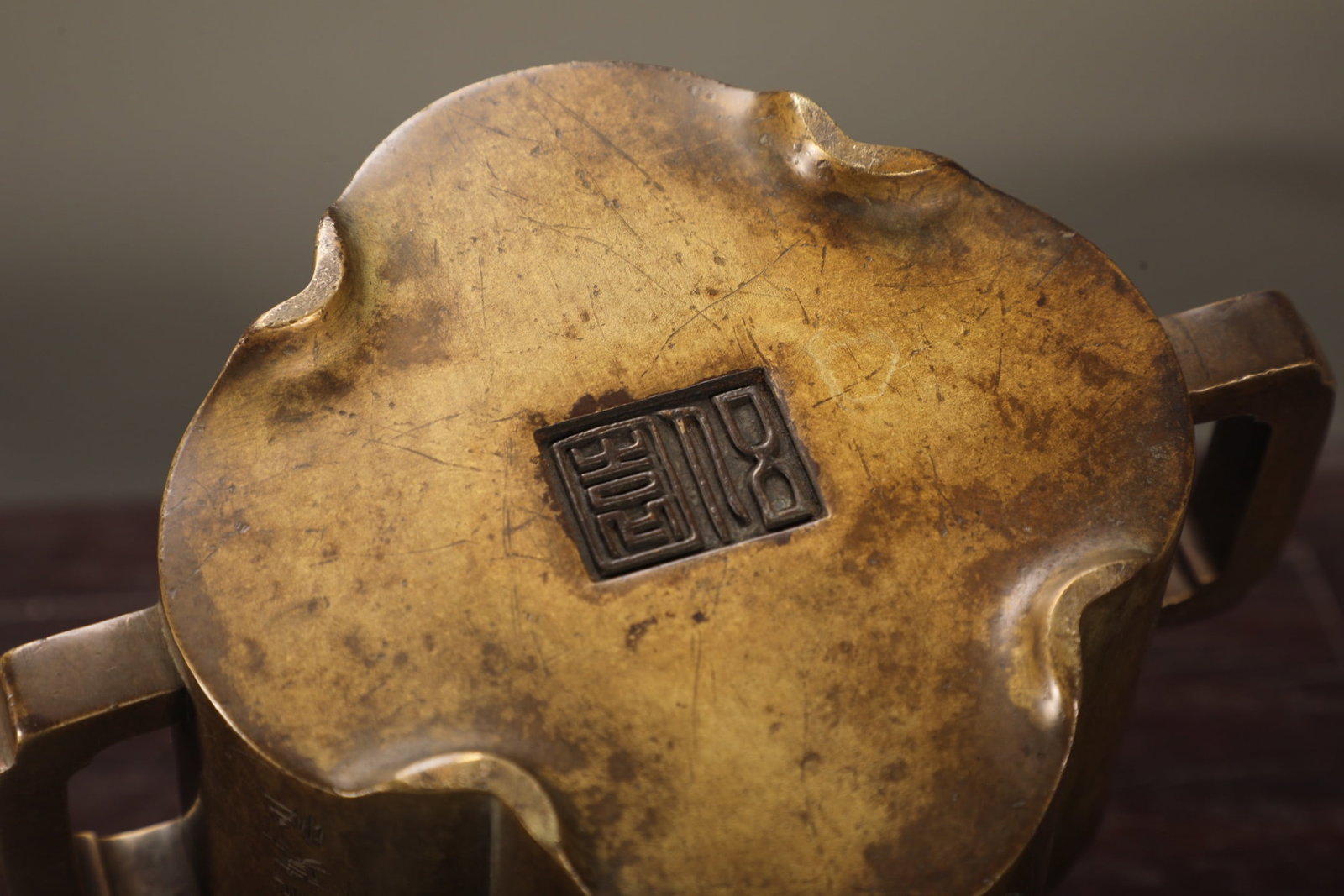 An Exquisite Bronze Flower Pattern Figure Pattern Double-Ears Censer - 10