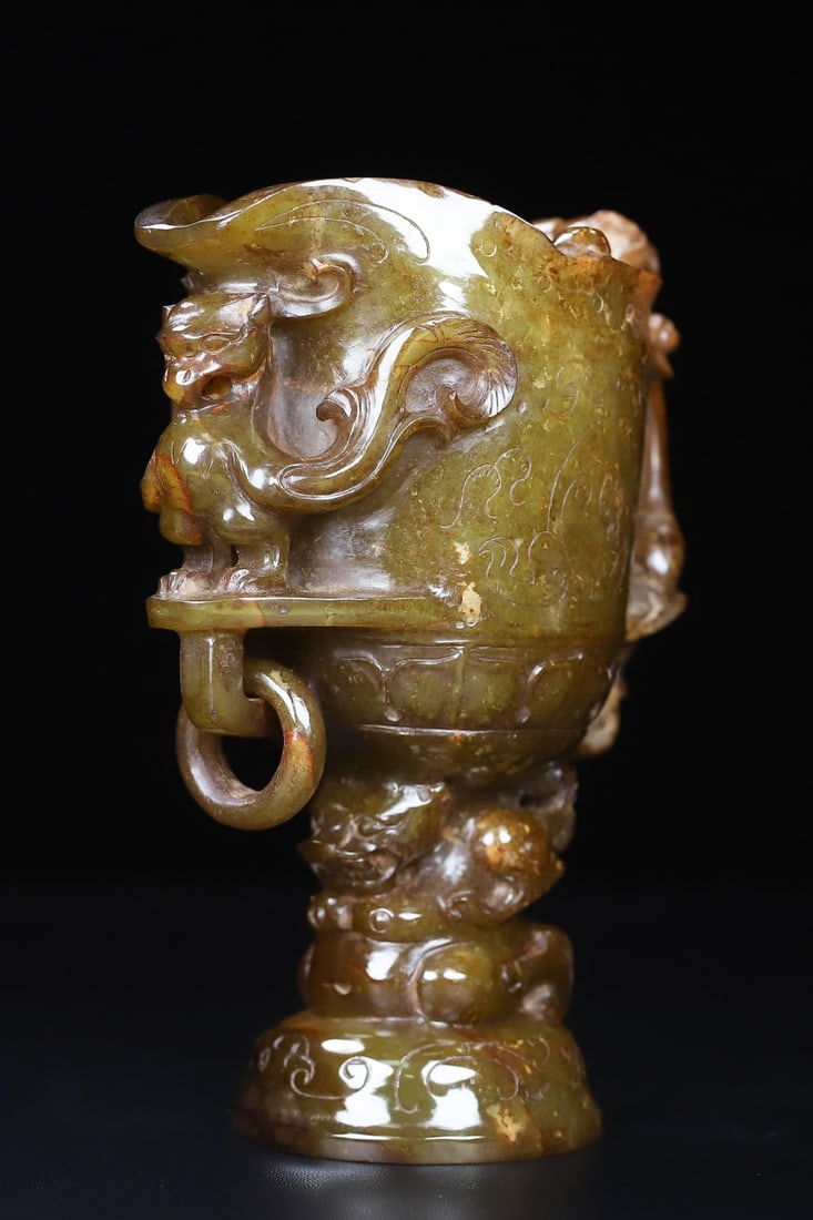 An Exquisite White Jade Dragon and Phoenix Pattern Cup - 4