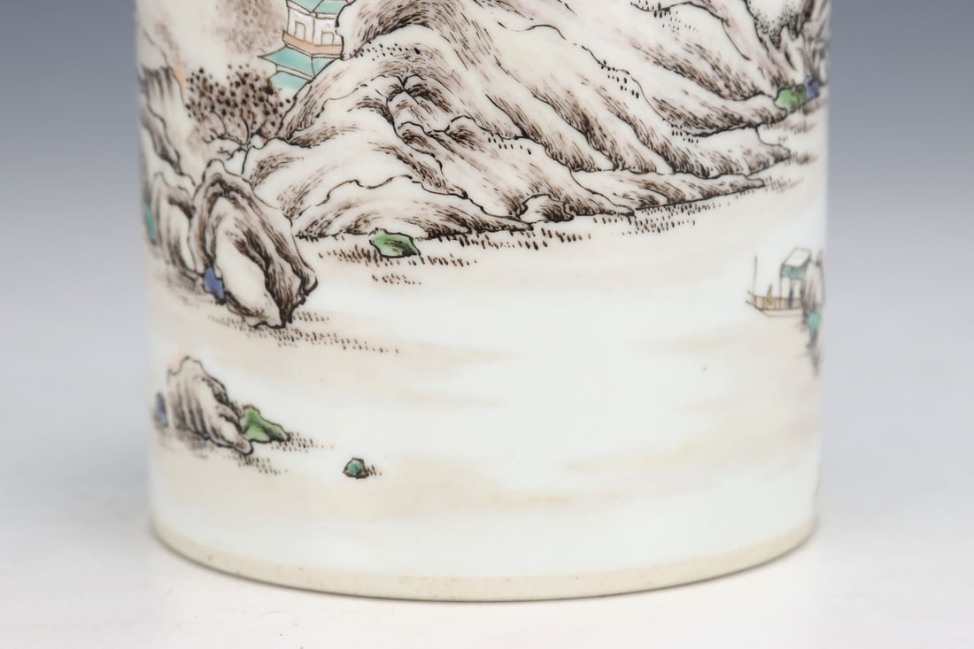 An Exquisite Ink Color Landscape Pattern Brush Pot - 6