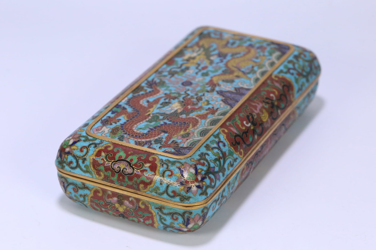 An Exquisite Cloisonne Dragon Pattern Lotus Pattern Seawater Pattern Box - 4