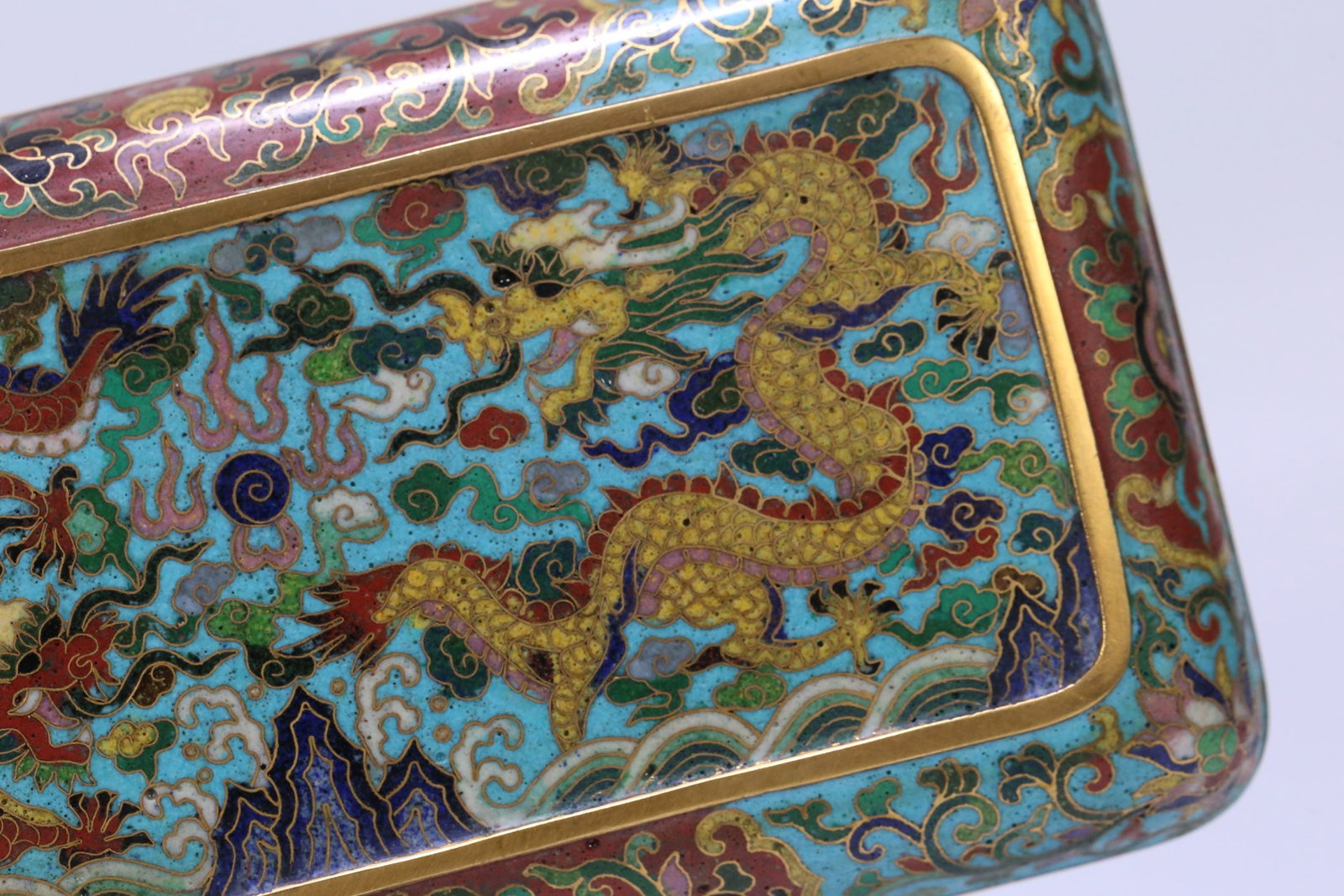 An Exquisite Cloisonne Dragon Pattern Lotus Pattern Seawater Pattern Box - 7
