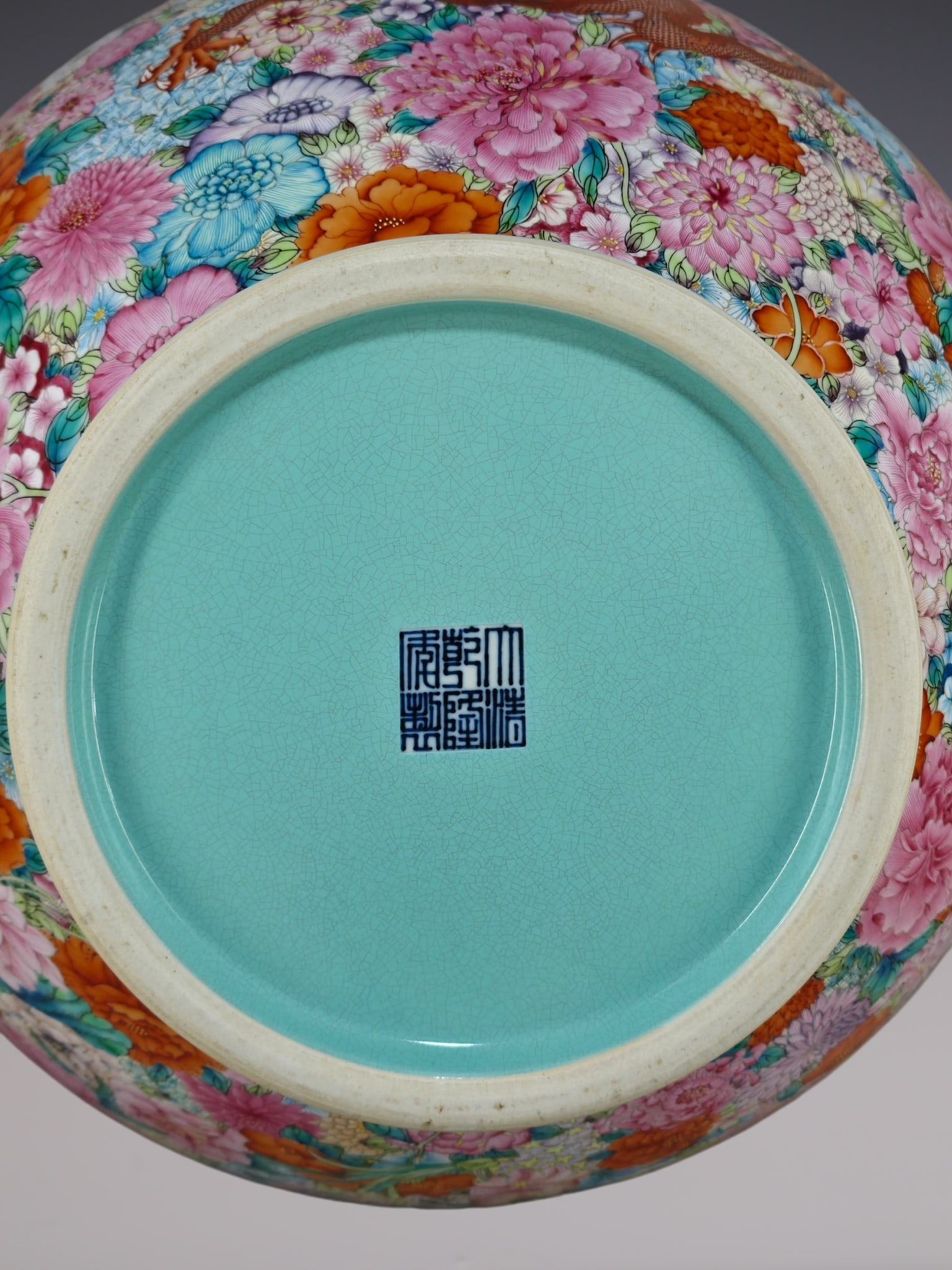 An Exquisite Enamel Flower Pattern Dragon Pattern Gourd-Shaped Vase - 10