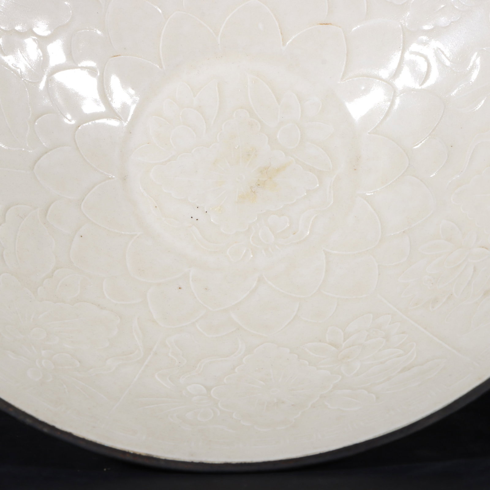 An Exquisite Ding yao Flower Pattern Bowl - 6