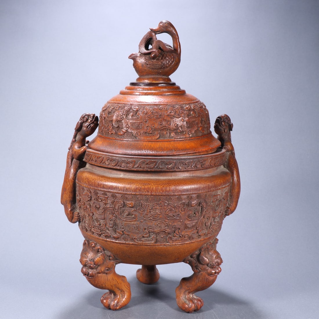 An Exquisite Bamboo Beast-Face Pattern Double-Ears and Tripod Censer: An Exquisite Bamboo Beast-Face Pattern Double-Ears and Tripod Censer Qing Dynasty, China Size:30cmx19.7cm Weight:700g (The Dimensions Of All Batches Are Manually Measured.If You Need More Detailed