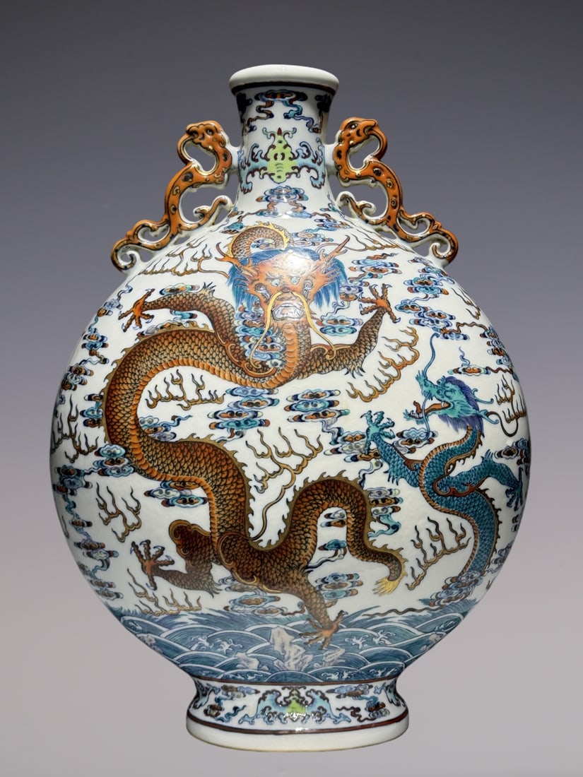An Exquisite Doucai Dragon Pattern Seawater Pattern Double-Ears Vase - 7