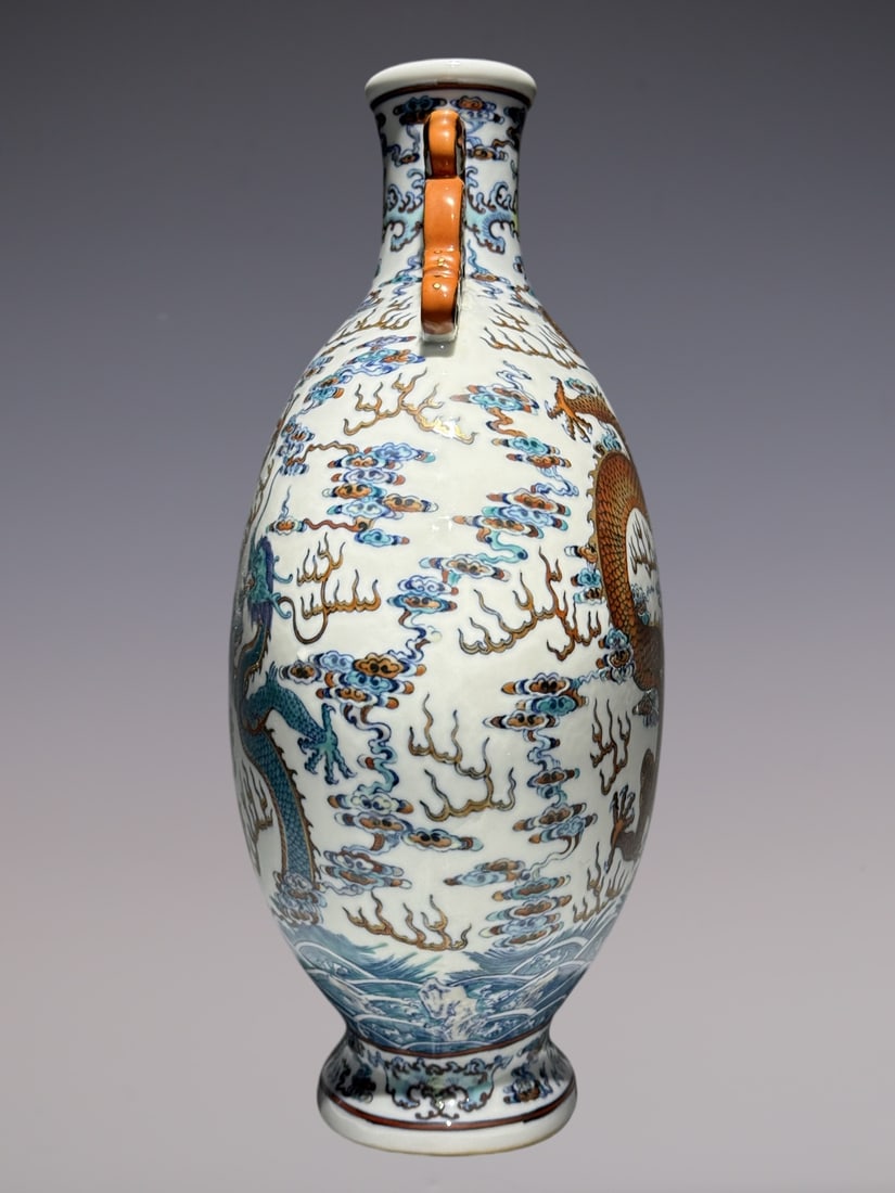 An Exquisite Doucai Dragon Pattern Seawater Pattern Double-Ears Vase - 8