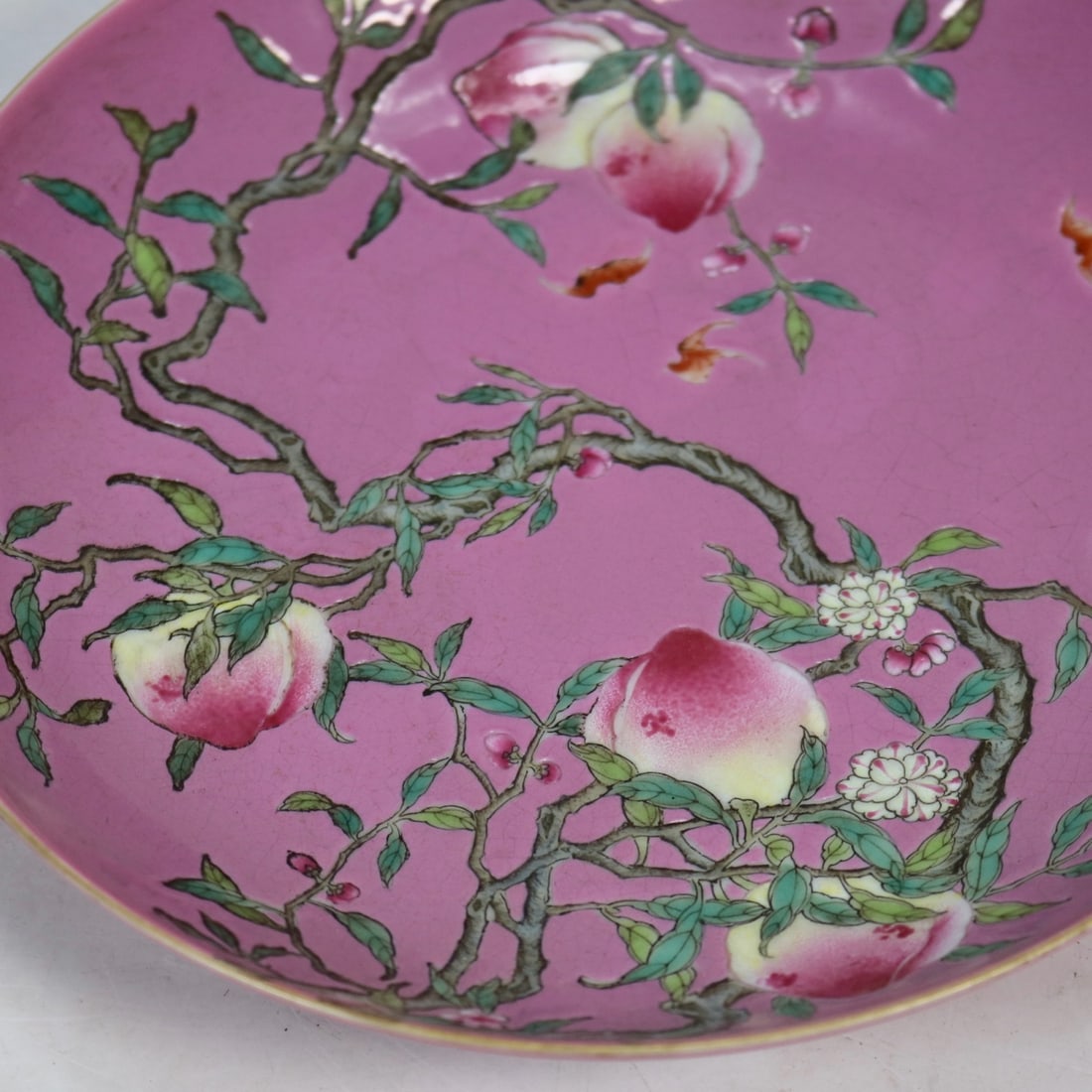 An Exquisite Ruby Red-Glazed Bats and Peach Pattern Plate - 8
