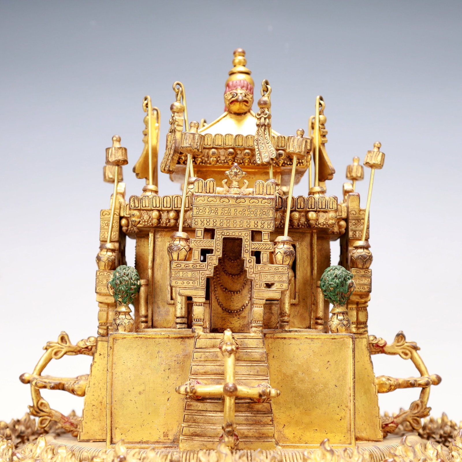 A Exquisite Gilt Bronze Ornament - 10