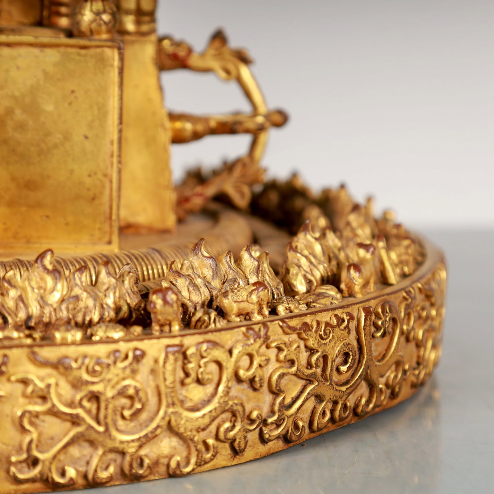 A Exquisite Gilt Bronze Ornament - 11