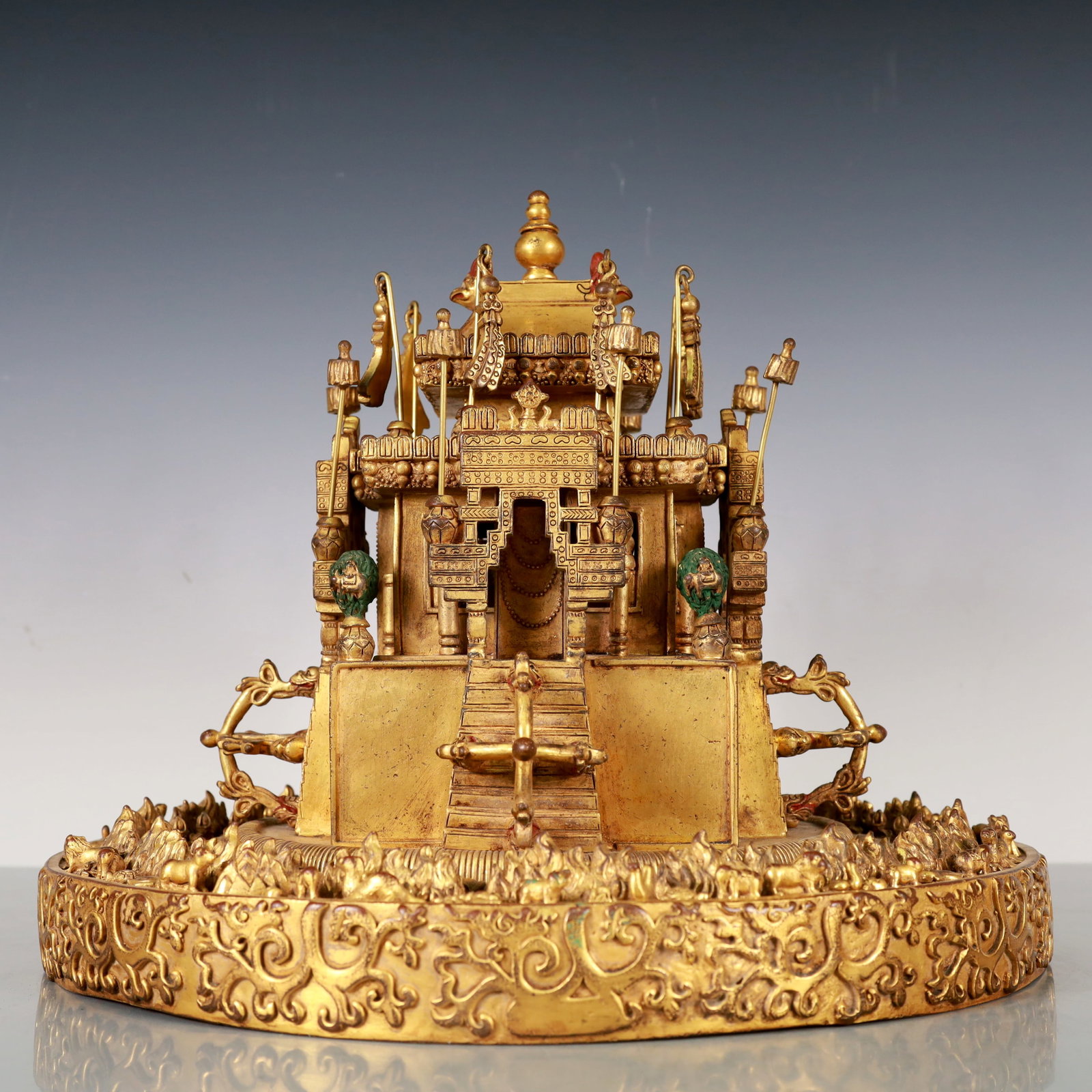 A Exquisite Gilt Bronze Ornament - 7