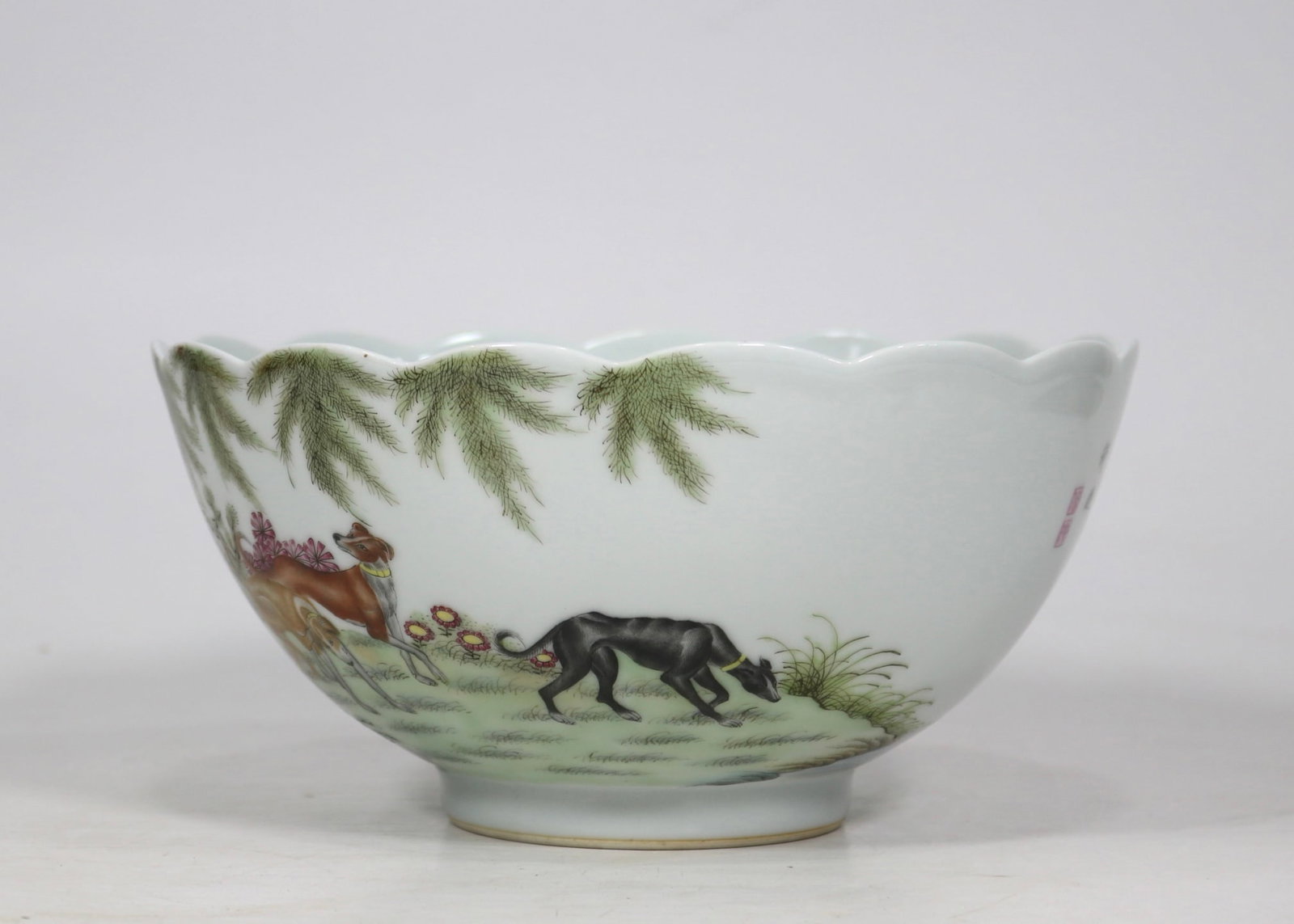 An Exquisite Enamel Dog Pattern Bowl - 2