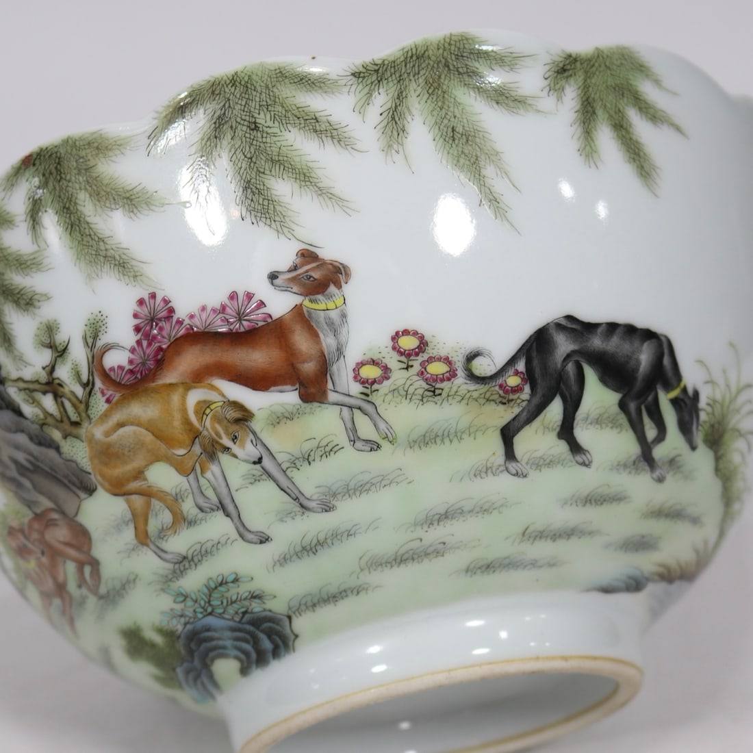 An Exquisite Enamel Dog Pattern Bowl - 6