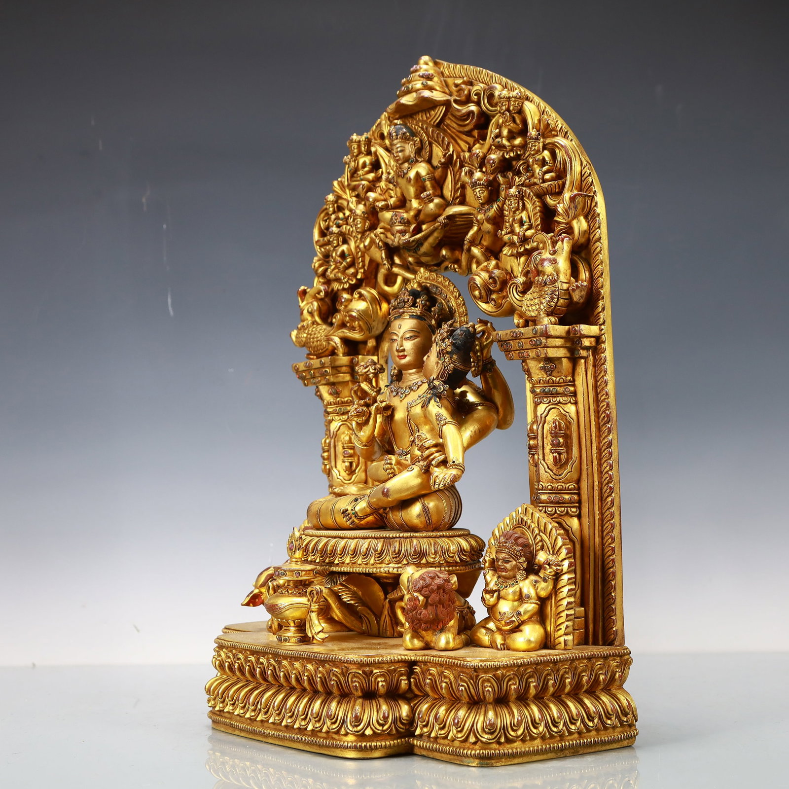 A Exquisite Gilt Bronze Buddha statue - 4
