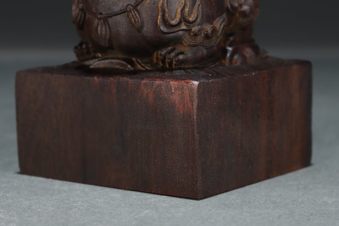 An Exquisite Eaglewood Auspicious Beast Seal - 6