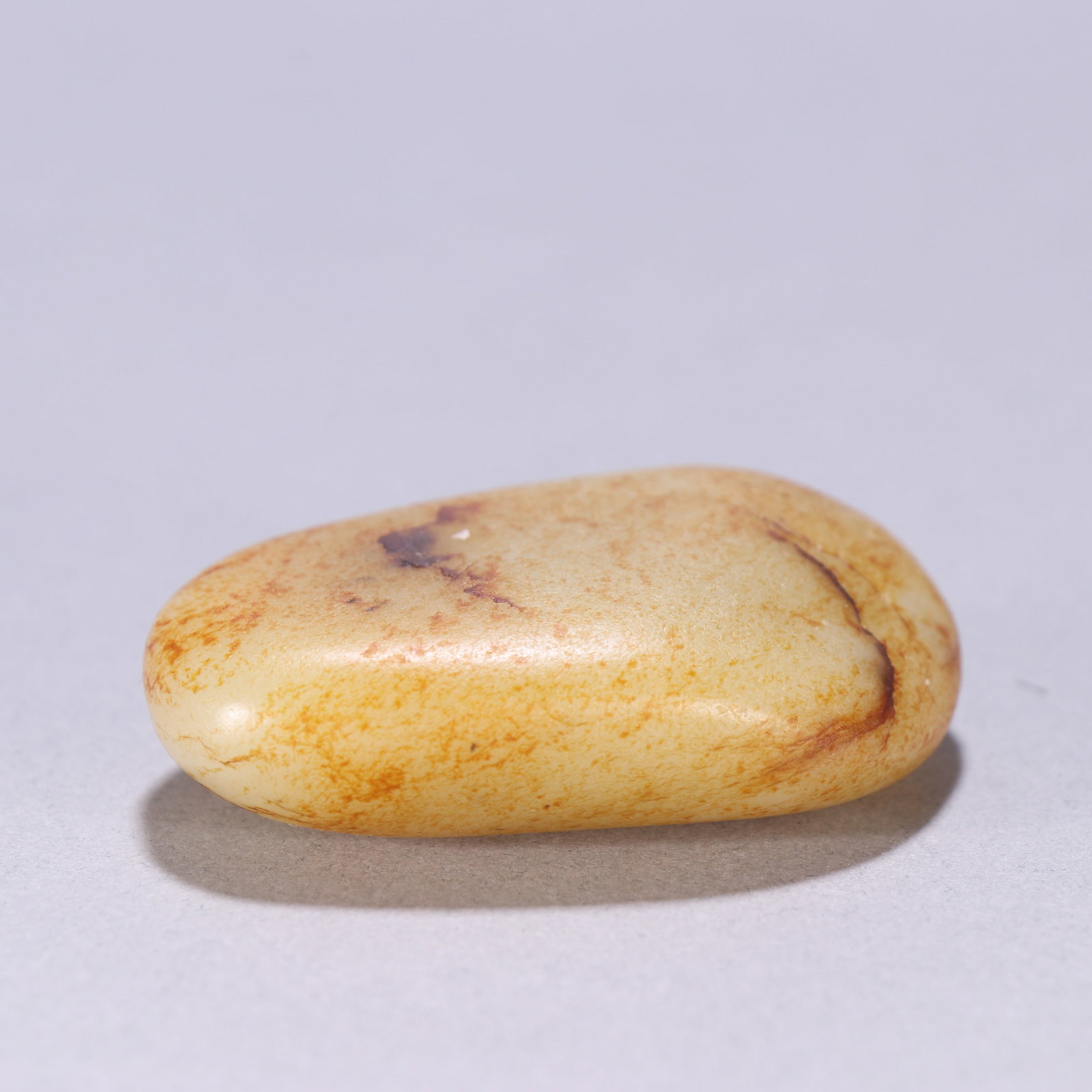 An Exquisite White Jade Ornament - 9