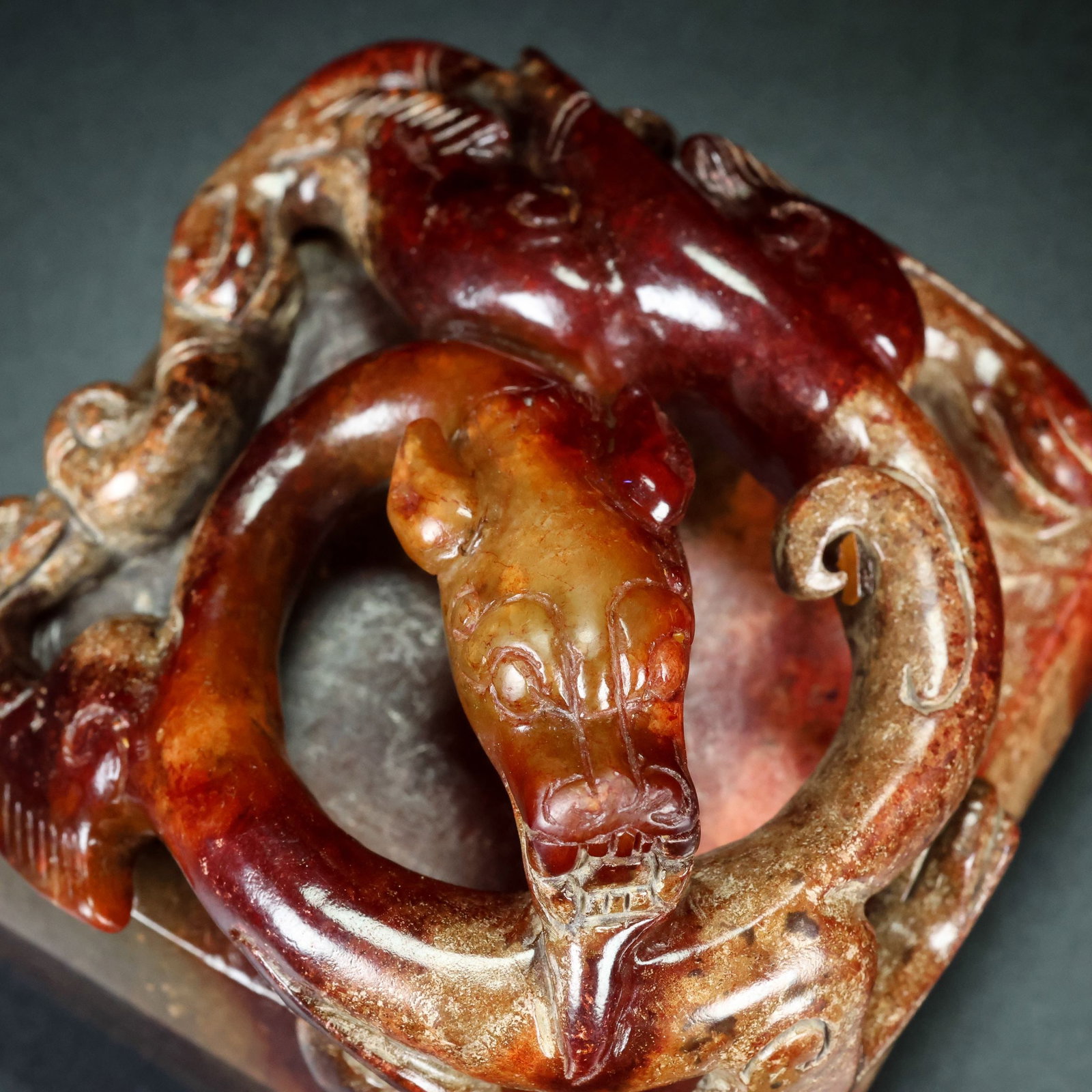 An Exquisite White Jade Dragon Pattern Seal - 2