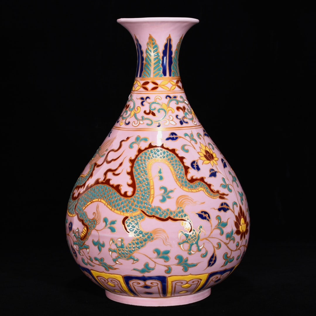 An Exquisite Wucai Dragon and Phoenix Pattern Lotus Pattern Vase - 11