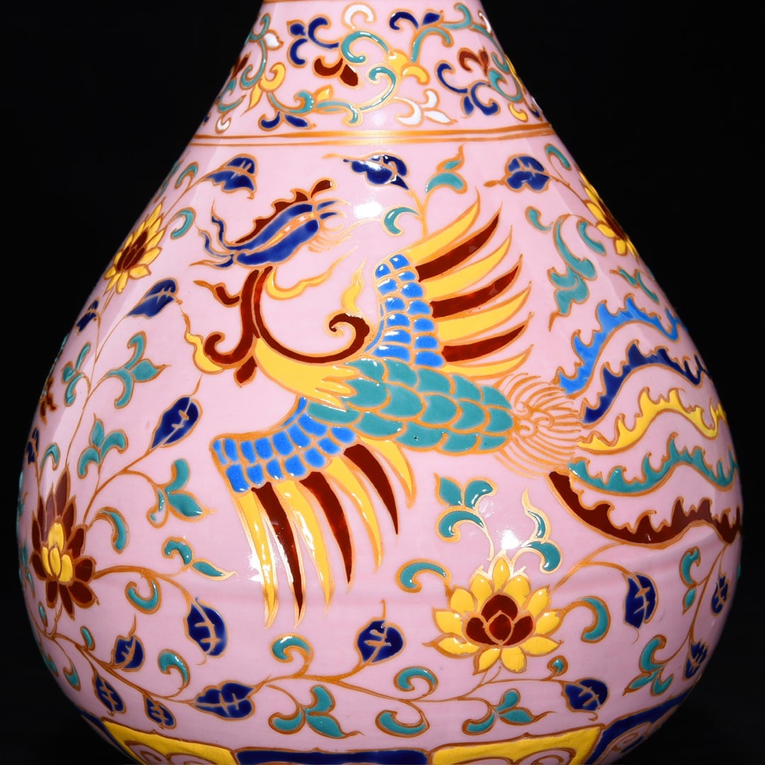 An Exquisite Wucai Dragon and Phoenix Pattern Lotus Pattern Vase - 17