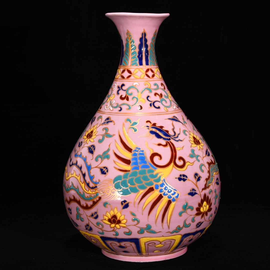 An Exquisite Wucai Dragon and Phoenix Pattern Lotus Pattern Vase - 4