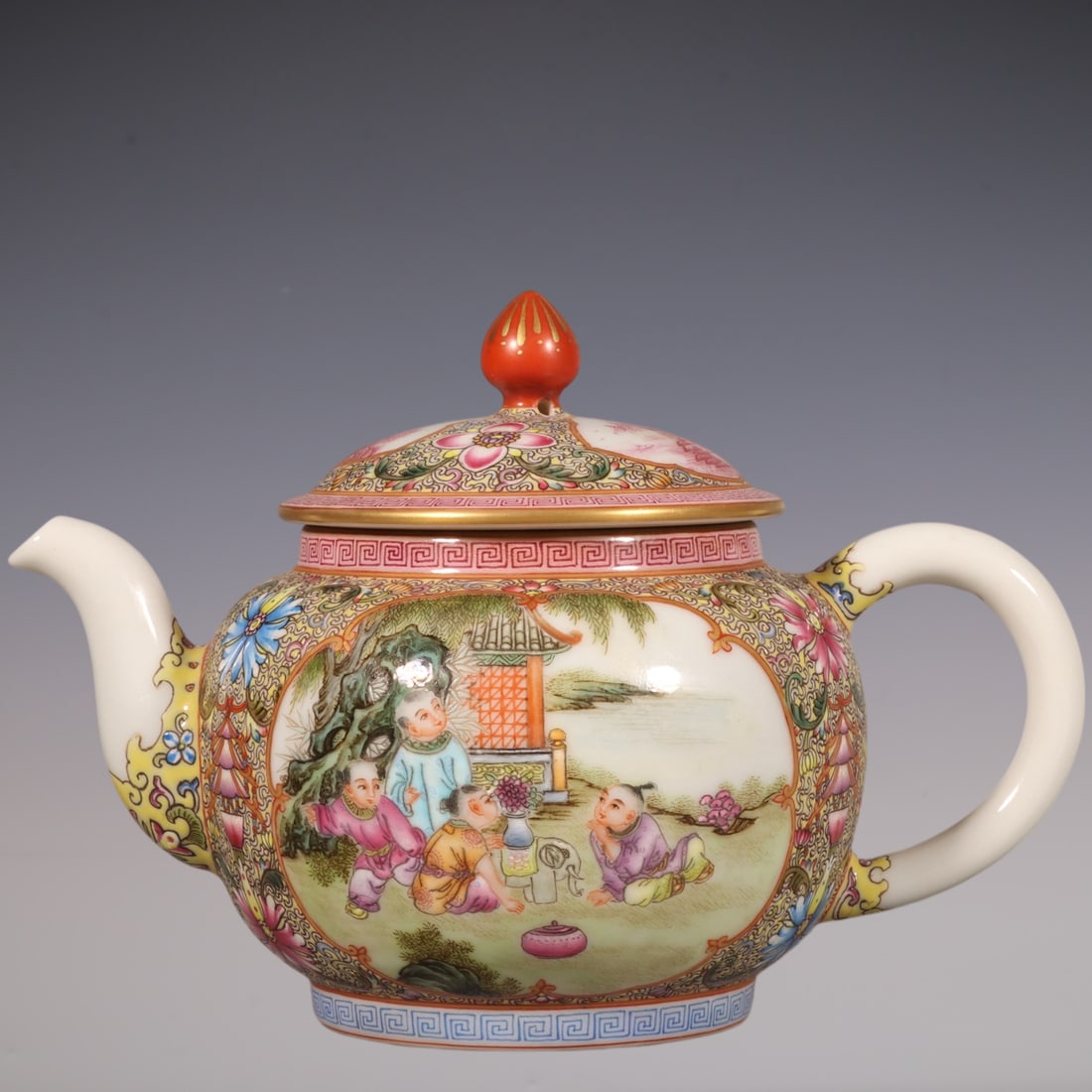 An Exquisite Famille-Rose Lotus Pattern Character and Story Pattern Teapot: An Exquisite Famille-Rose Lotus Pattern Character and Story Pattern Teapot Qing Dynasty, China Qianlong Four-character Mark Size:10cmx9cm (The Dimensions Of All Batches Are Manually Measured.If You Ne