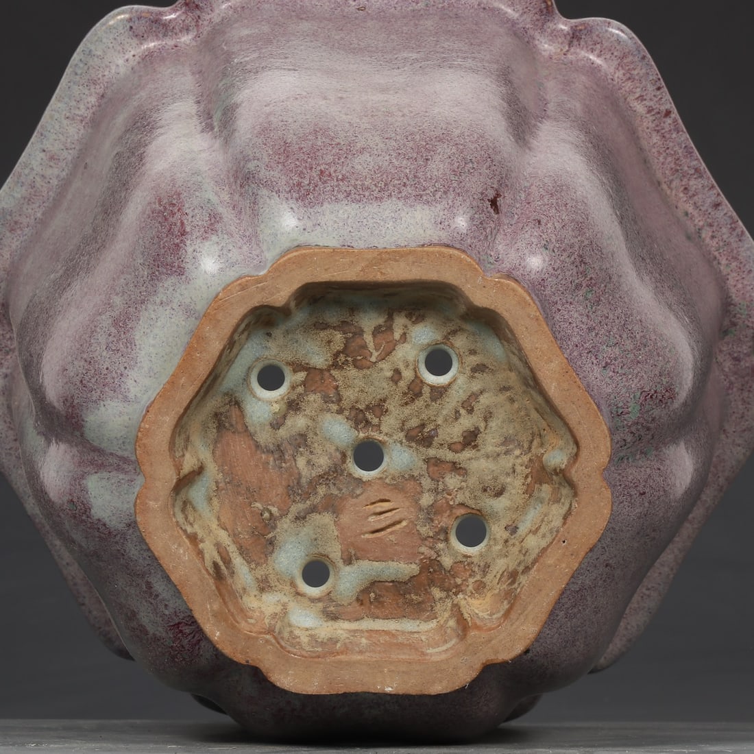 An Exquisite Jun yao Purple Glazed Basin - 9