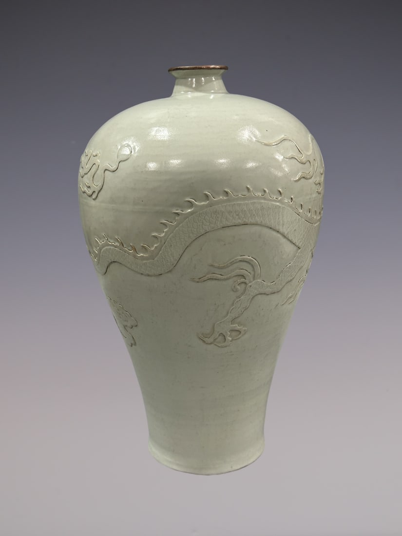 An Exquisite Shufu Glazed Dragon Pattern Vase - 5