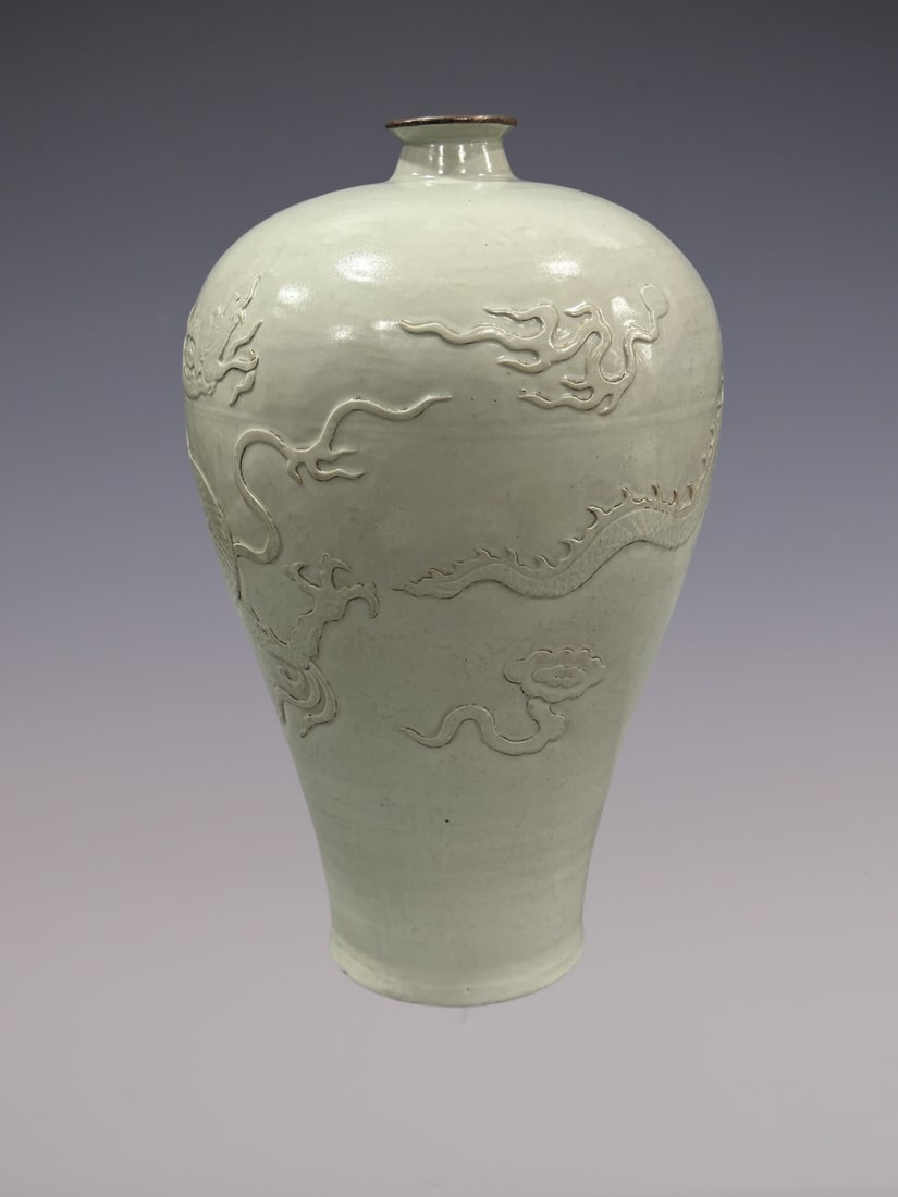 An Exquisite Shufu Glazed Dragon Pattern Vase - 6