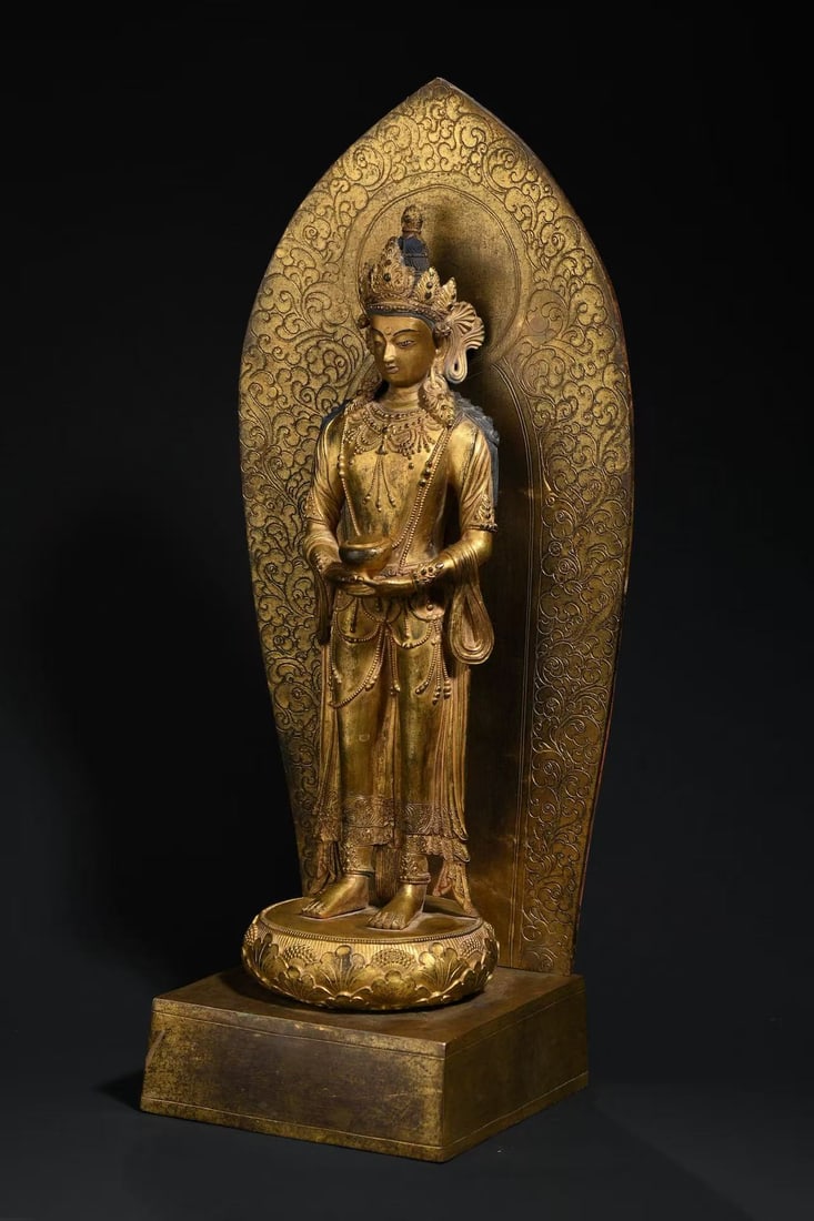 An Exquisite Gilt Bronze Buddha Statue - 3