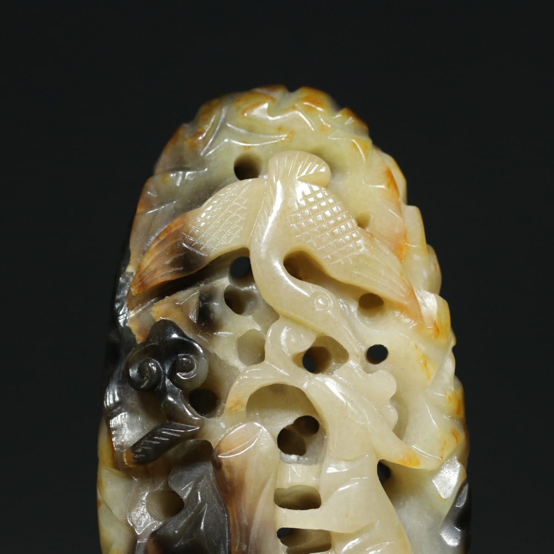 An Exquisite White Jade Deer Pattern Crane Pattern Hand Piece - 8