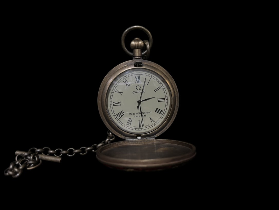 An Exquisite Bronze Lotus Pattern Pocket watch - 5