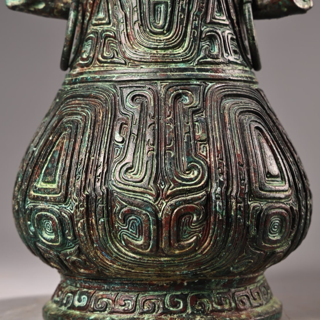 An Exquisite Bronze Double-Ears Vase - 6