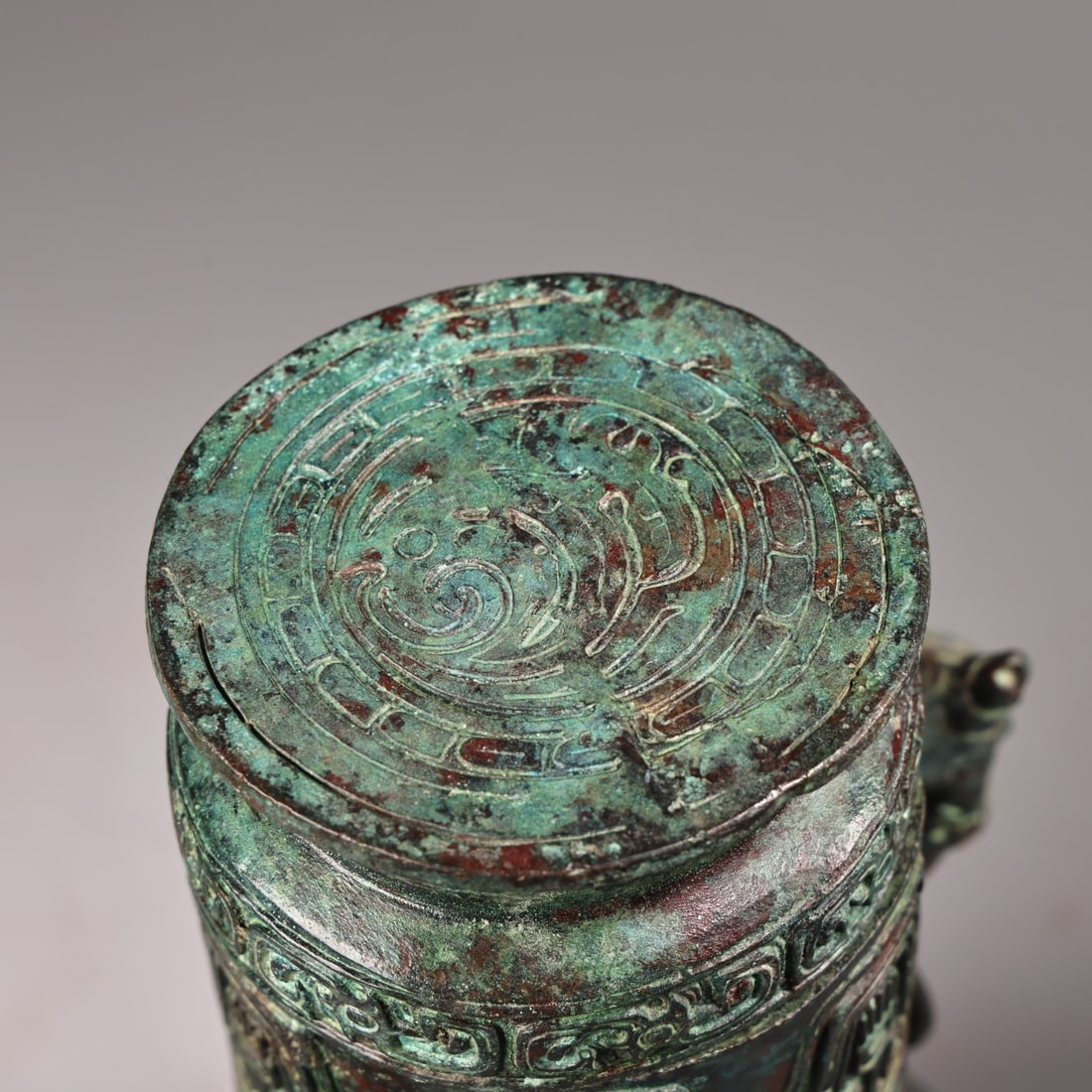 An Exquisite Bronze Double-Ears Vase - 8
