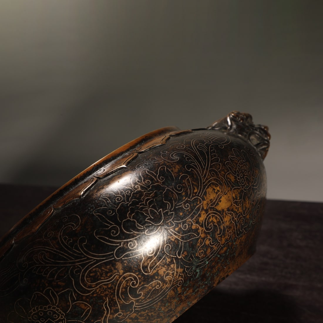 An Exquisite Bronze Lotus Pattern Censer - 7